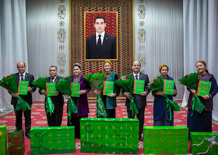 В Туркменистане завершился государственный конкурс Учитель года-2023