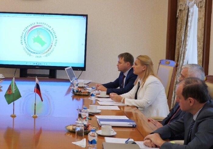 Таможенники Туркменистана и России обсудили дальнейшее развитие сотрудничества