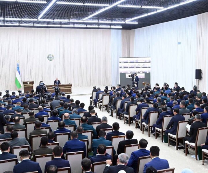 Глава Узбекистана подвел итоги развития Андижанской области за последние годы