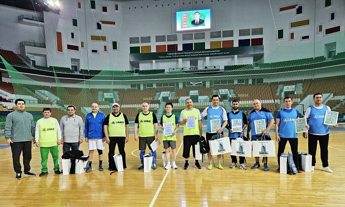 В Туркменистане стартовали спортивные игры дружбы среди дипломатов
