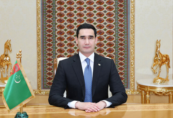 Президент Туркменистана направил поздравительное обращение лидеру Шри-Ланки