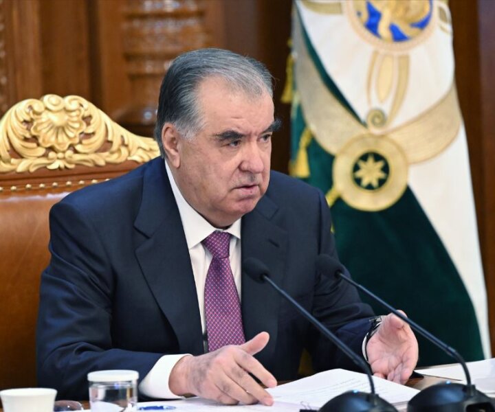 Эмомали Рахмон отметил прогресс и упущения в энергетике Таджикистана