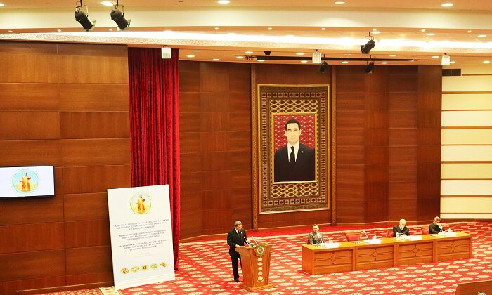 В Туркменистане заявили о готовности поставить нейтралитет на службу миротворчества