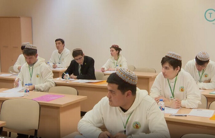 В Туркменистане стартовала международная математическая олимпиада
