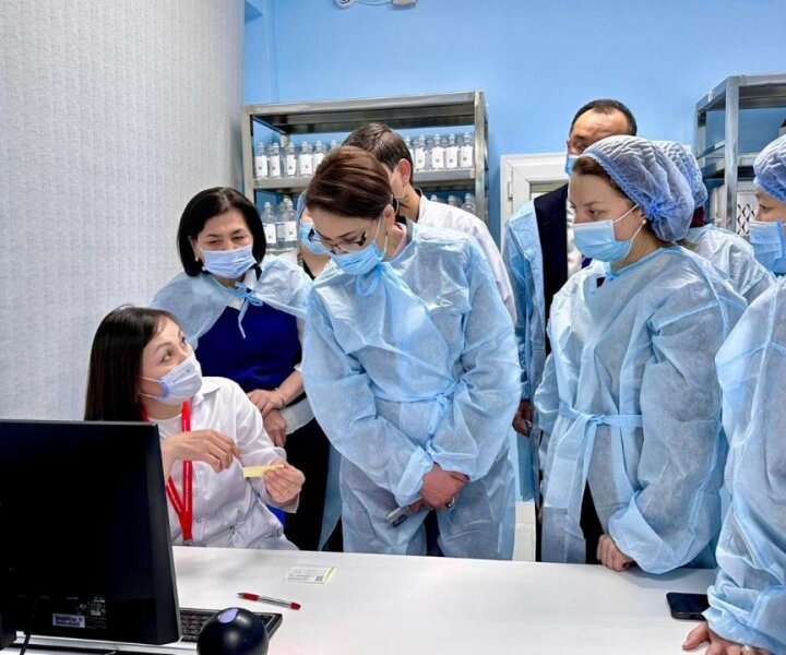 Минздрав Казахстана бьет тревогу из-за роста заболеваемости гепатитом А