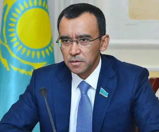 Сенат одобрил соглашение об упрощенных поездках между Казахстаном и Узбекистаном
