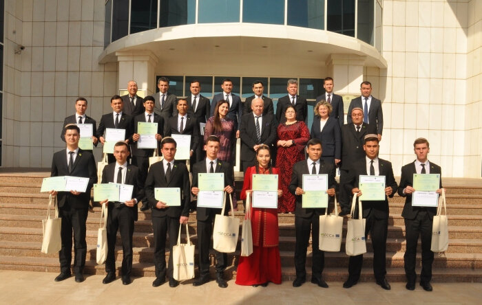 В Туркменистане продолжена работа по внедрению энергоэффективных технологий