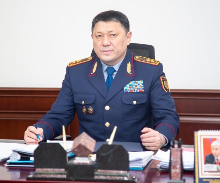 Казахстан вводит новые требования для иностранцев и лиц без гражданства 
