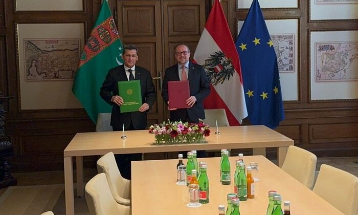 Главы МИД Туркменистана и Австрии подписали соглашение о сотрудничестве на два года