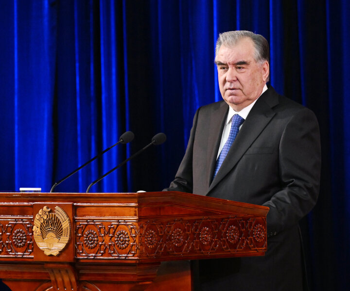 Президент Таджикистана остался недоволен роскошными мероприятиями в стране