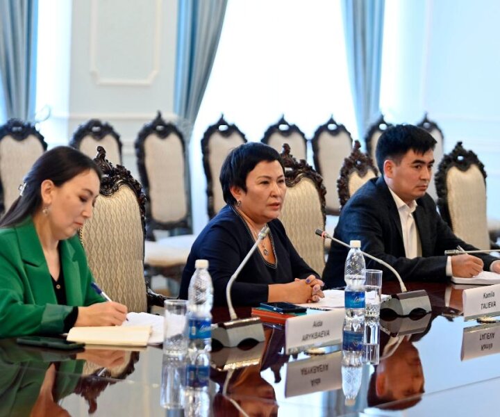 Социальные выплаты увеличат в Киргизии: озвучены сроки