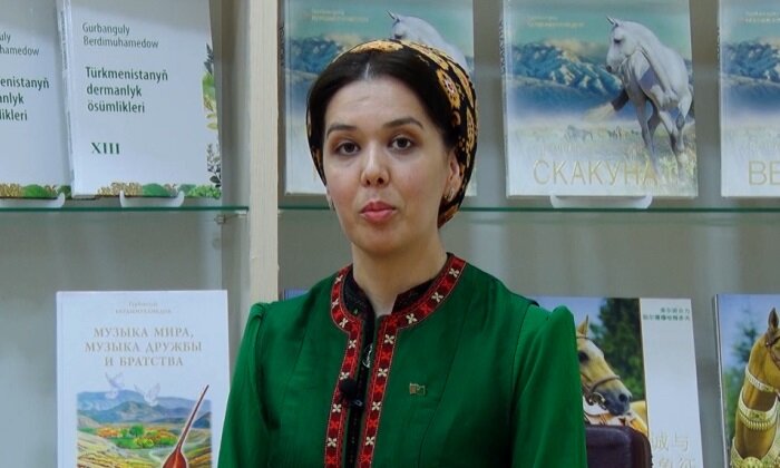 Преподаватель ТНИМЯ отметила преимущества языковых международных олимпиад в Туркменистане