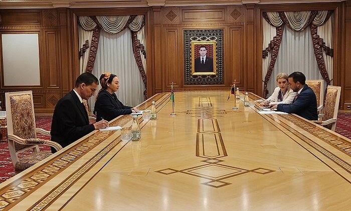 В Туркменистане официально приступил к обязанностям новый посол Венесуэлы