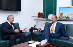 Посол Туркменистана и министр нефти Пакистана обсудили вопросы сотрудничества