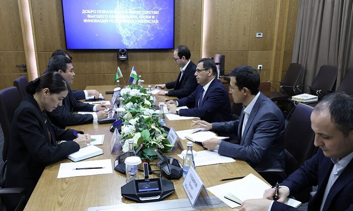 Туркменистан и Узбекистан обсудили укрепление связей между вузами