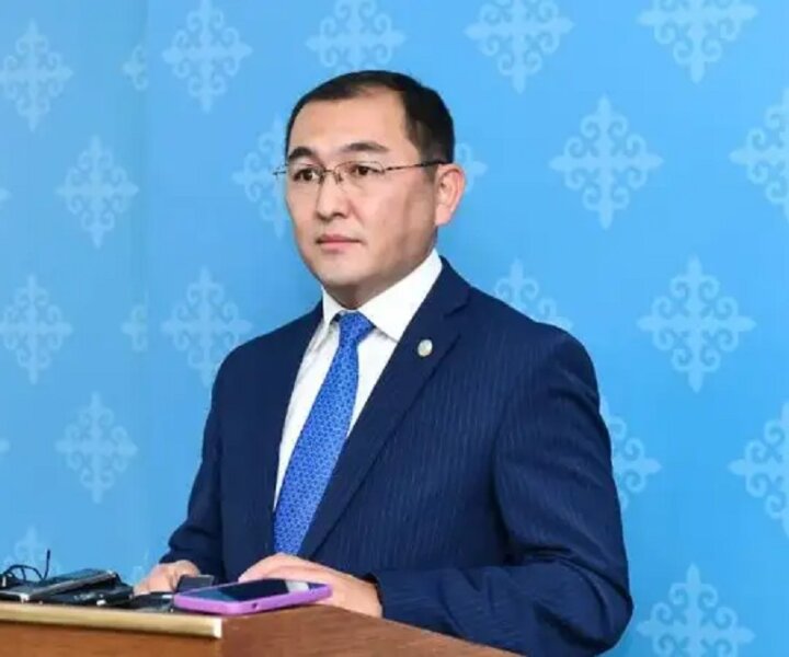 Гражданам Казахстана рекомендовали носить с собой документы в России