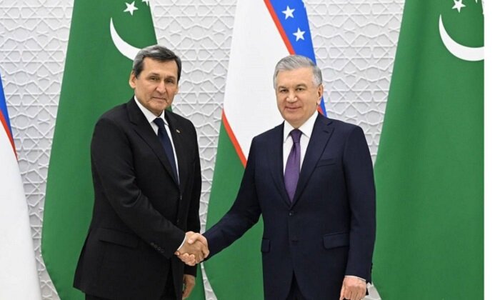 Вице-премьер Туркменистана встретился с Мирзиёевым