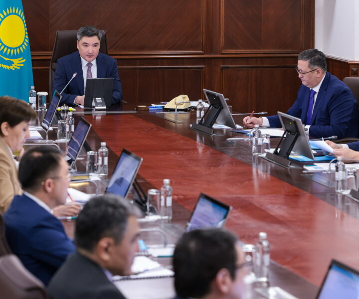В Казахстане крупным предприятиям поручили укрепить связи с малым бизнесом 