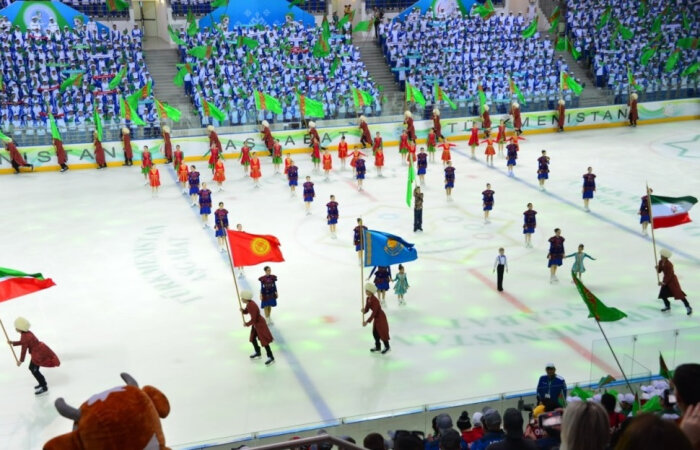 В Туркменистане торжественно объявили начало международного хоккейного турнира