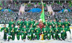 Туркменские хоккеисты триумфально завоевали золото на домашнем льду