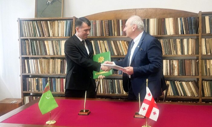 Туркменистан и Грузия подписали меморандум о научном сотрудничестве