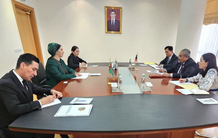 Замглавы МИД Туркменистана встретилась с послом Малайзии